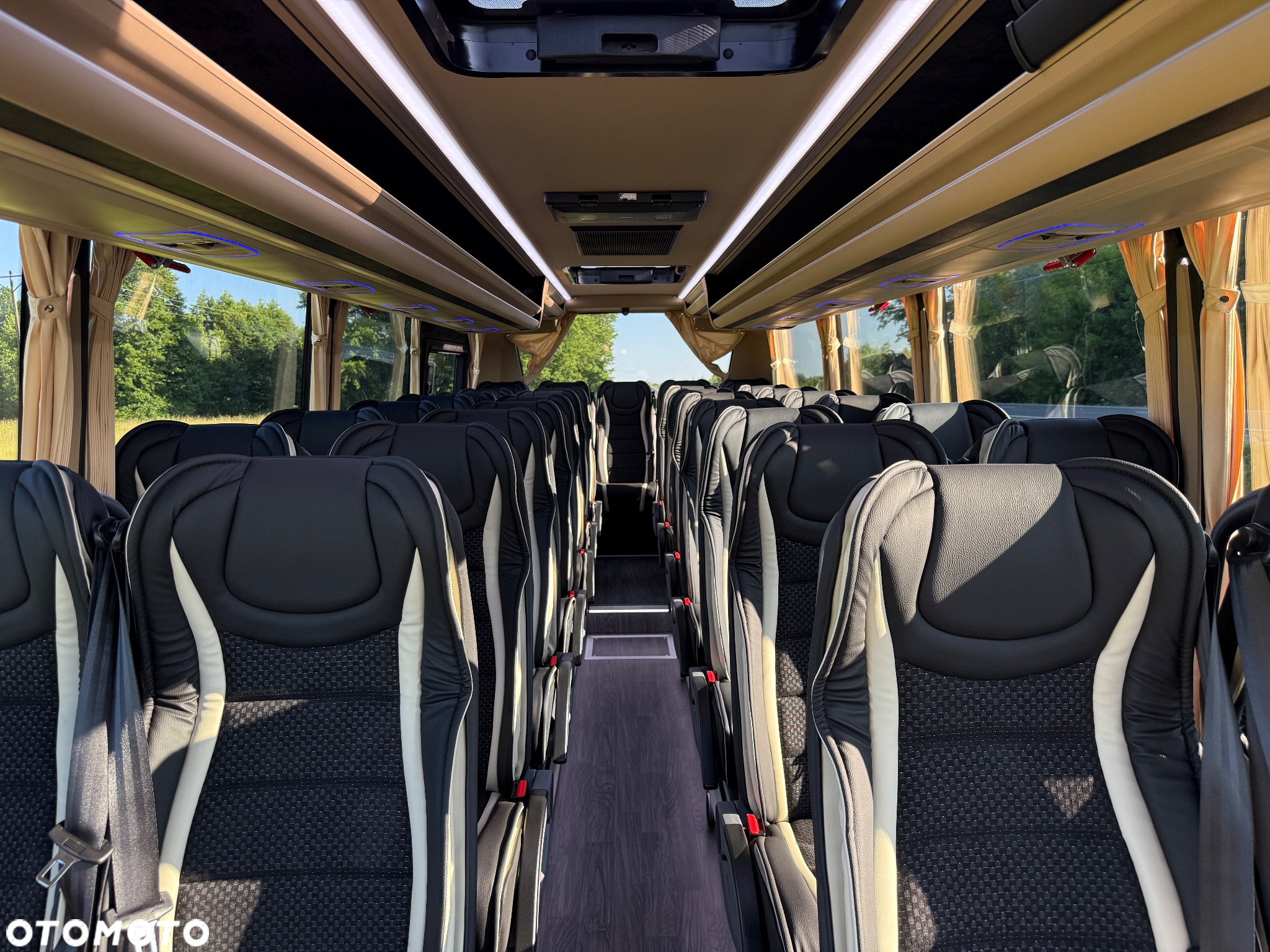 Iveco Daily 70C21 - 12
