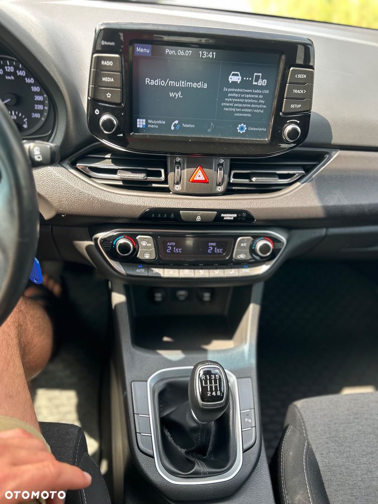Hyundai i30 1.6 D Comfort - 18