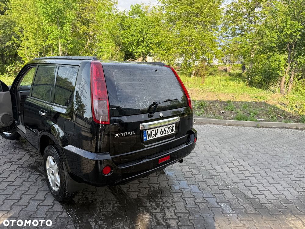 Nissan X-Trail - 2