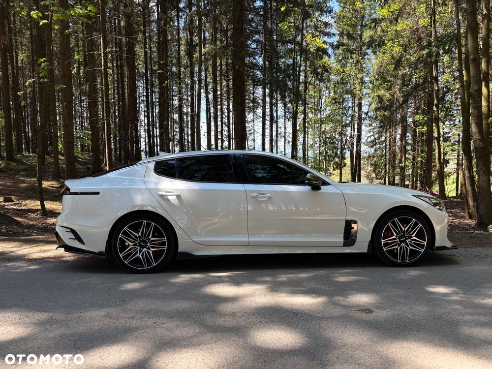 Kia Stinger 3.3 T-GDI AWD GT - 7