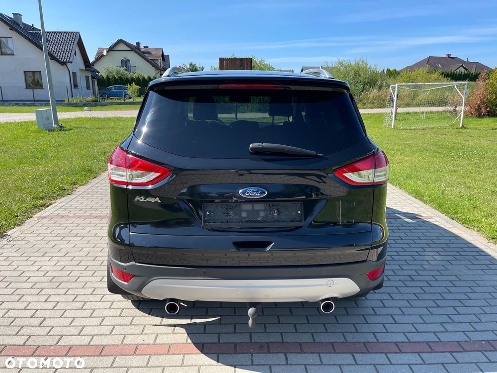 Ford Kuga 2.0 TDCi 4WD Titanium - 4
