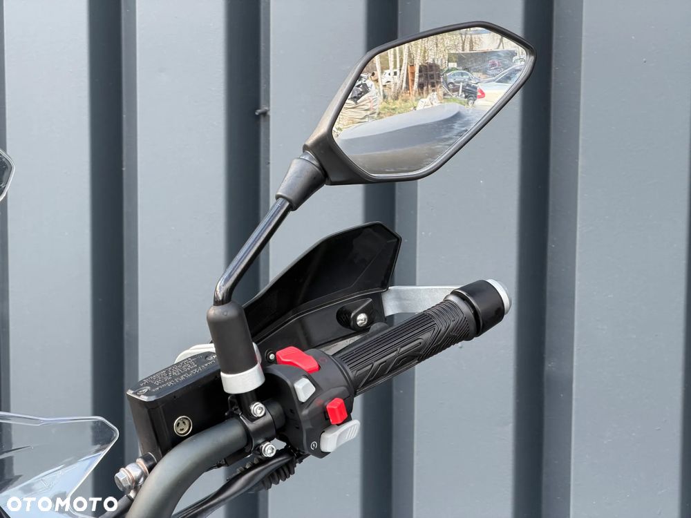 Benelli TRK 502X - 11