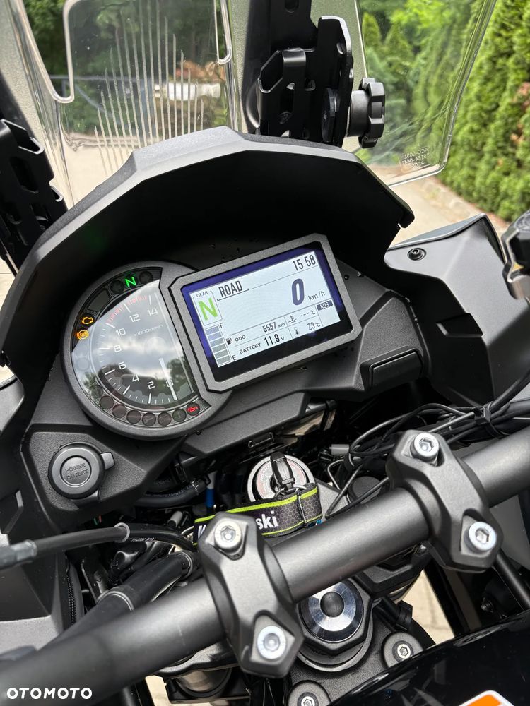 Kawasaki Versys 1000 - 9