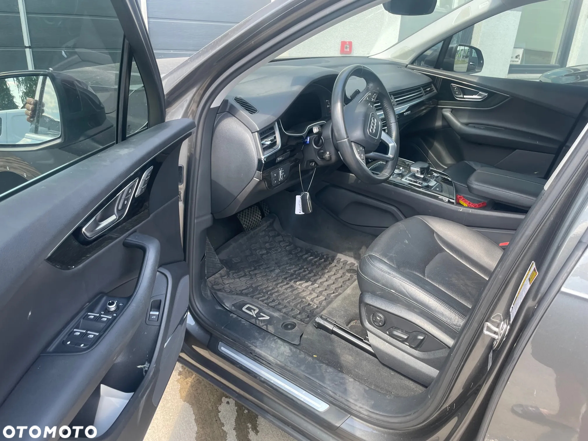 Audi Q7 3.0 TFSI Quattro Tiptronic - 14