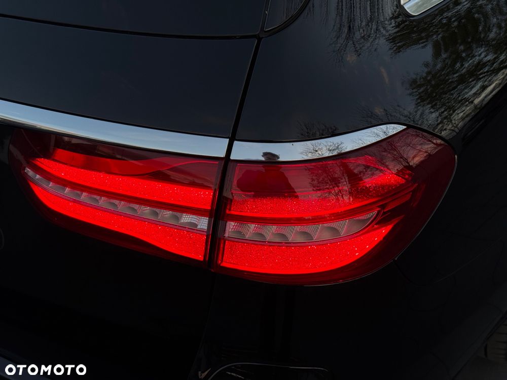 Mercedes-Benz Klasa E 300 de 9G-TRONIC Avantgarde - 27