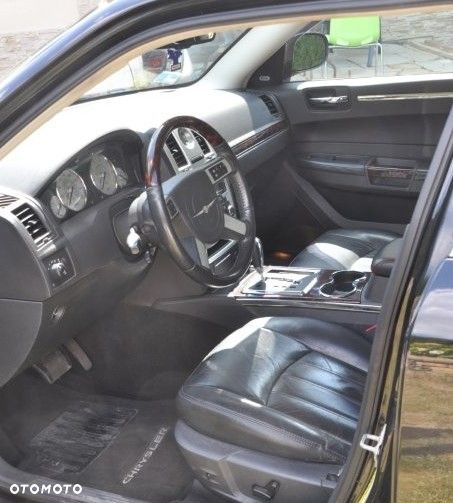 Chrysler 300C 5.7 Automatik - 9