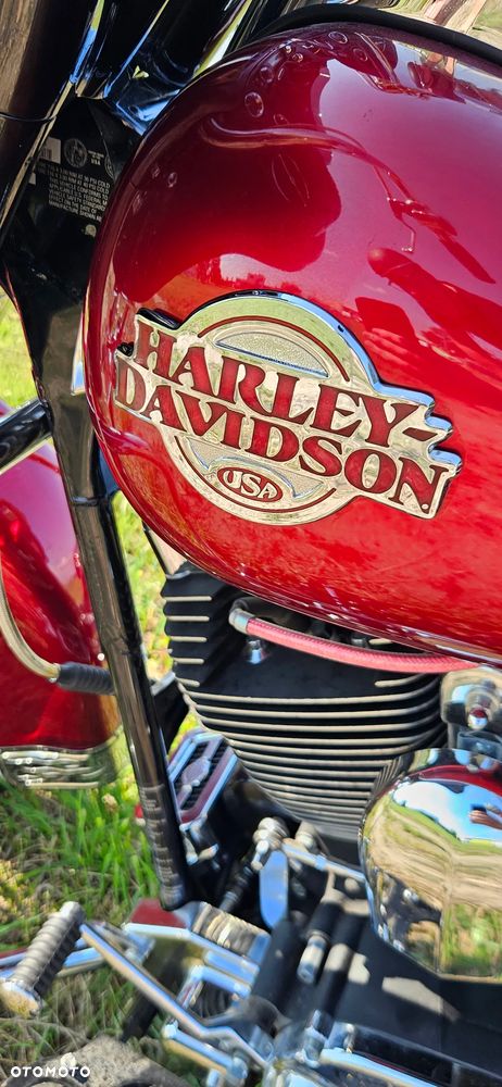Harley-Davidson FLHTCU Ultra - 10