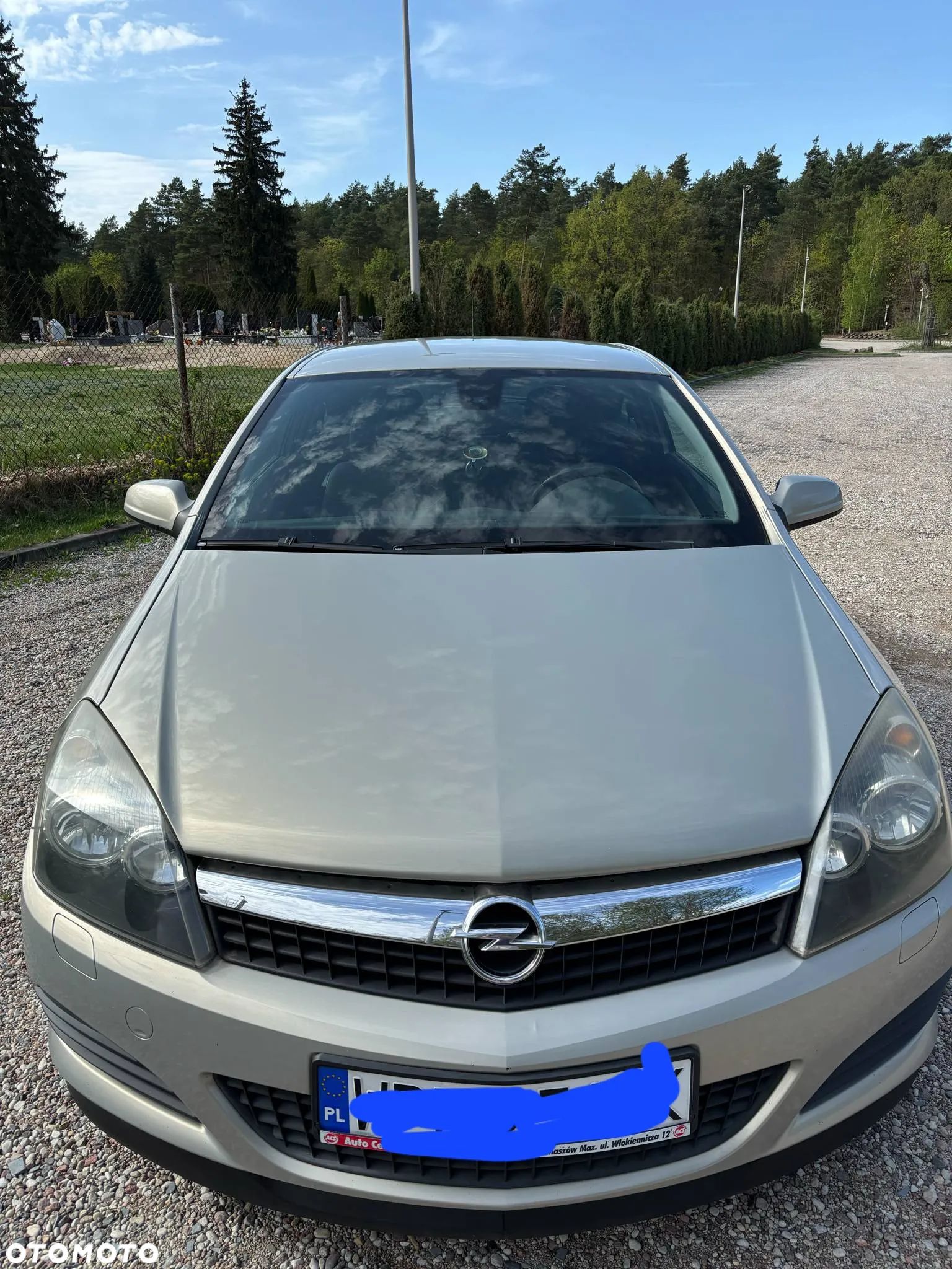 Opel Astra III GTC 1.6 Cosmo - 1