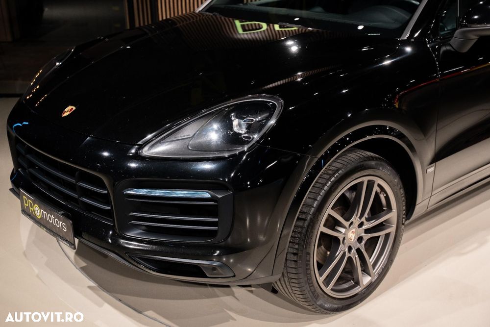 Porsche Cayenne Standard - 10