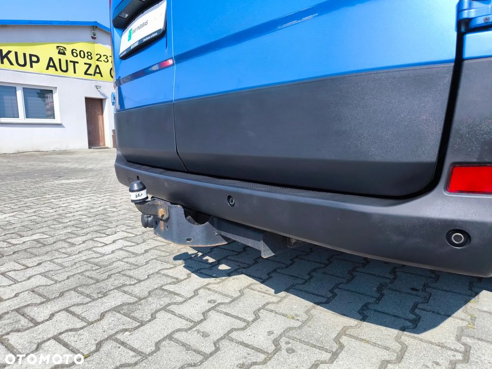 Maxus Deliver 9 - 14