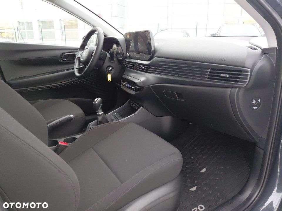 Hyundai i20 - 14