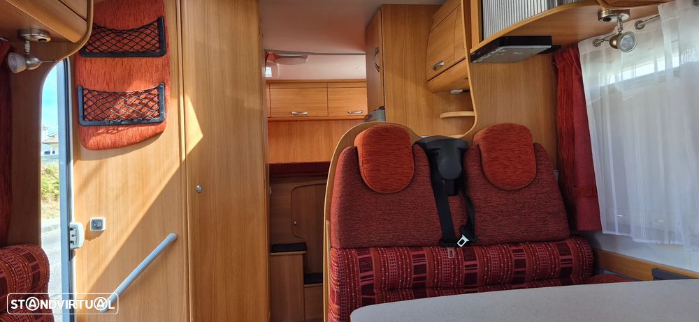 Chausson Trigano FORD TRANSIT 2.4 TDCI - 6 DORMIDAS - 5 LUGARES - 38