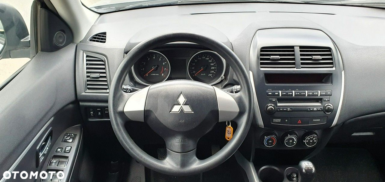 Mitsubishi ASX - 6