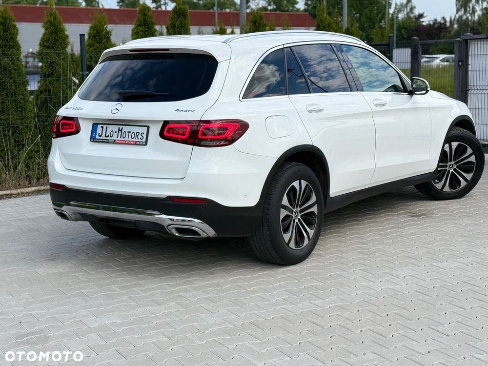 Mercedes-Benz GLC 200 d 4-Matic Business Edition - 21