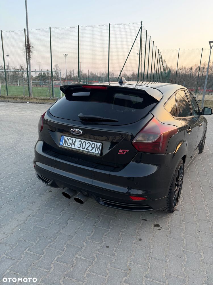 Ford Focus ST2 - 3