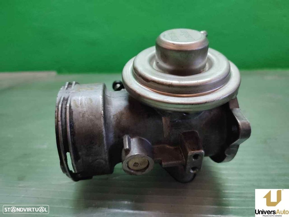 VALVULA EGR AUDI A3 -038131501T - 3