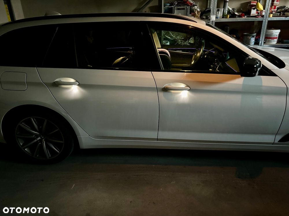 BMW Seria 5 520d Sport Line sport - 16