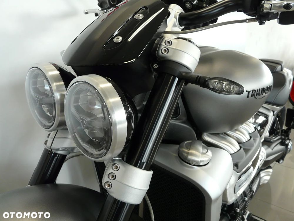 Triumph Rocket - 16