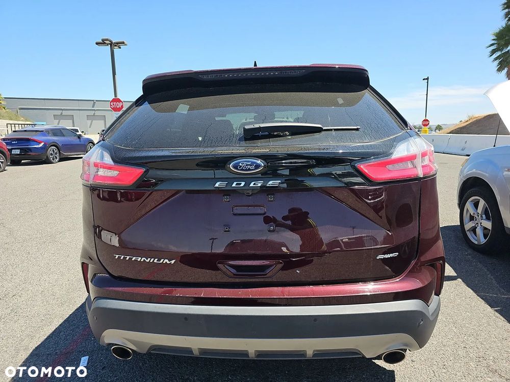 Ford Edge - 6