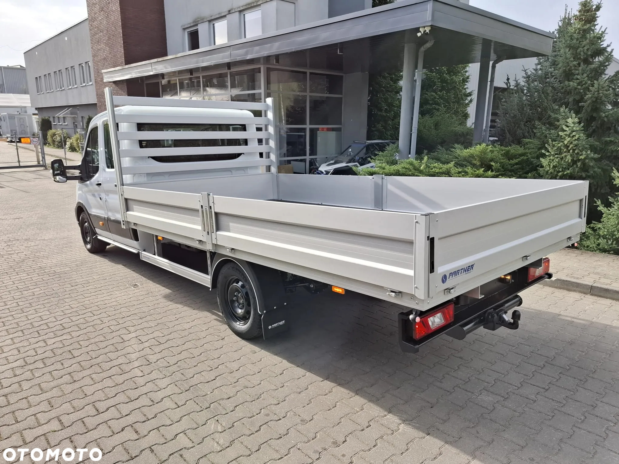 Ford Transit D-CAB 350 L5 - 5