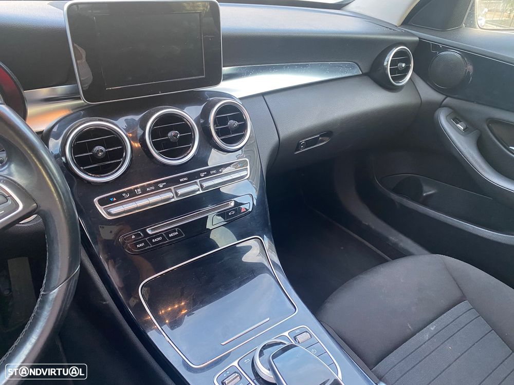 Mercedes-Benz C 180 BlueTEC AMG Line Aut. - 11