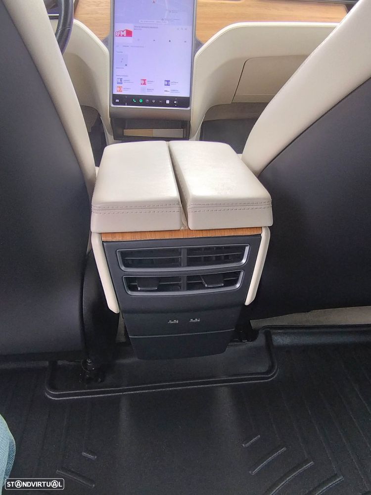 Tesla Model S Long Range - 19