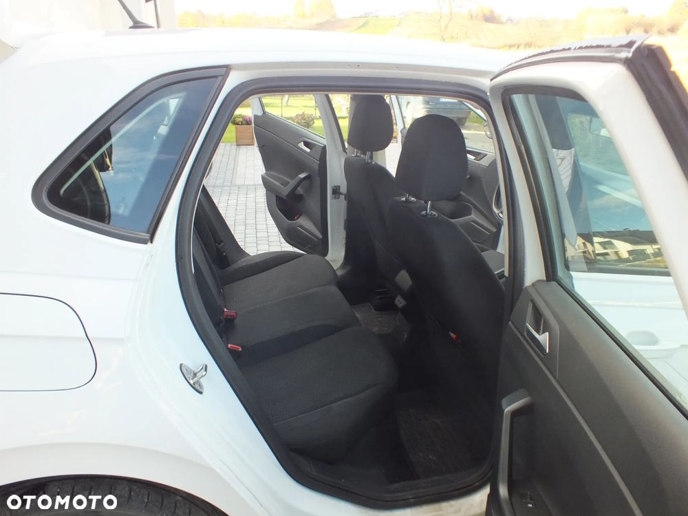 Volkswagen Polo - 8