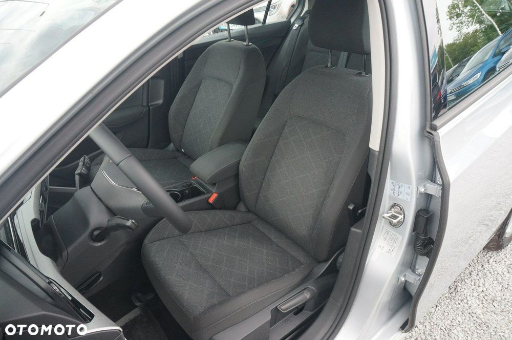 Volkswagen Golf VIII 2.0 TDI Life - 21