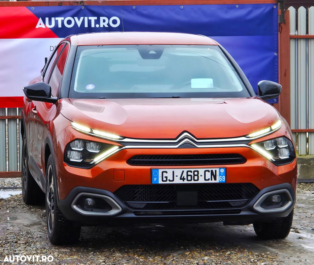 Citroën C4 PureTech 130 Stop&Start EAT8 SHINE - 3