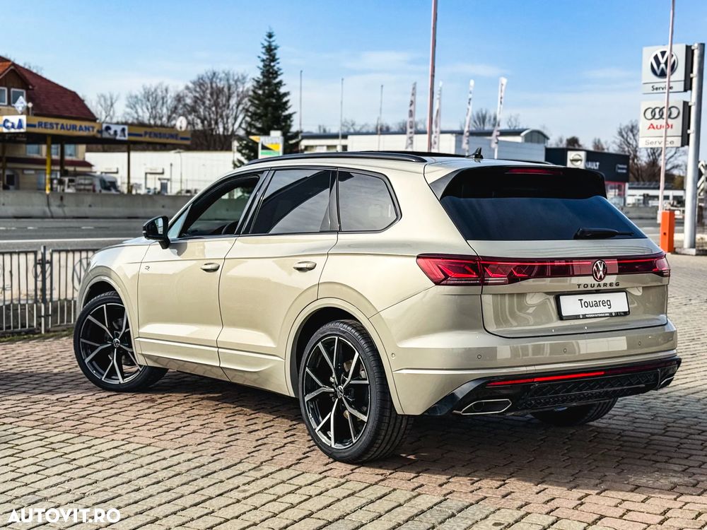 Volkswagen Touareg V6 TDI 4MOTION R-Line - 31