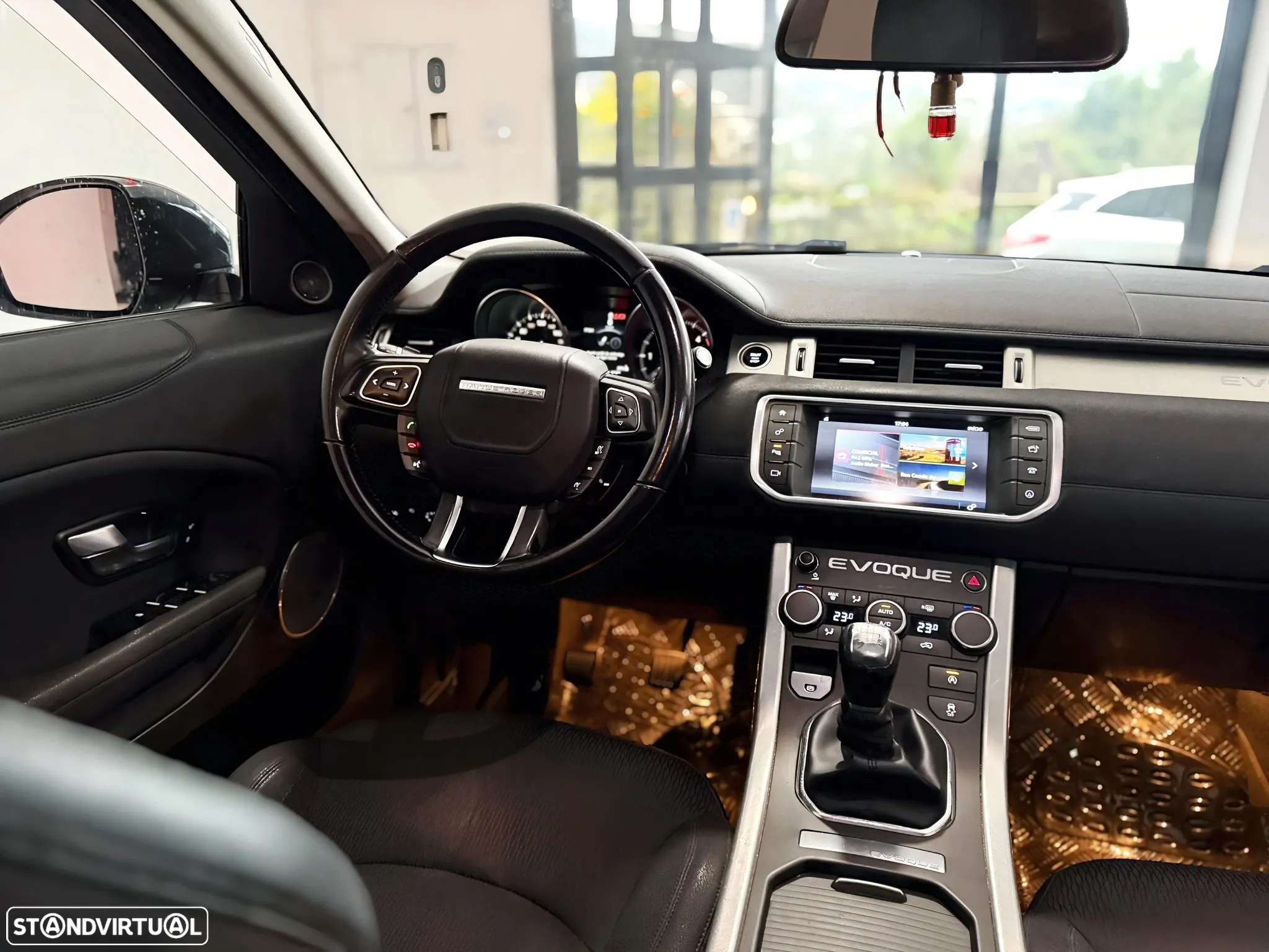 Land Rover Range Rover Evoque 2.0 TD4 Pure - 5
