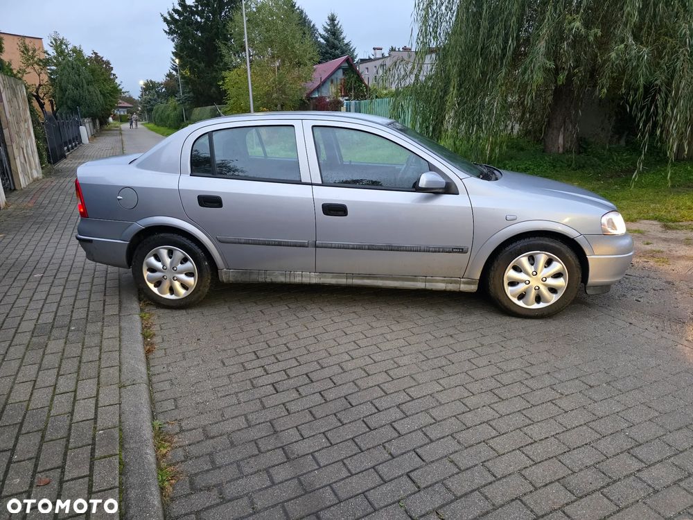 Opel Astra II 1.8 Elegance - 5