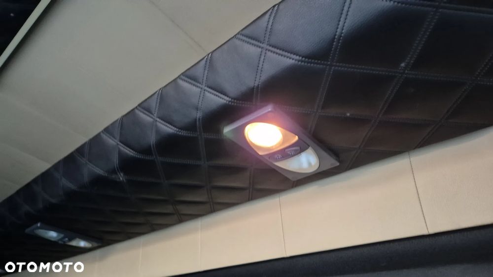 Mercedes-Benz SPRINTER - 10