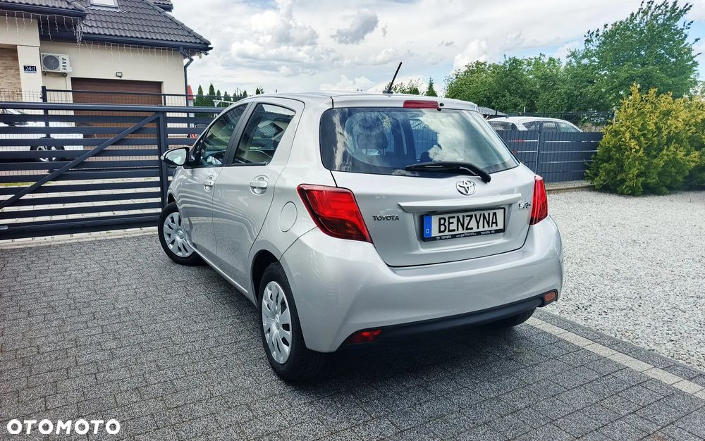 Toyota Yaris 1.33 Dynamic EU6 - 7