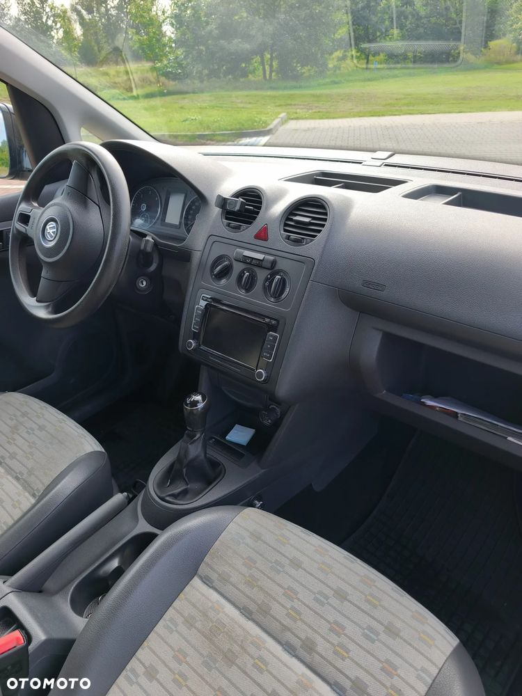Volkswagen Caddy maxi - 9
