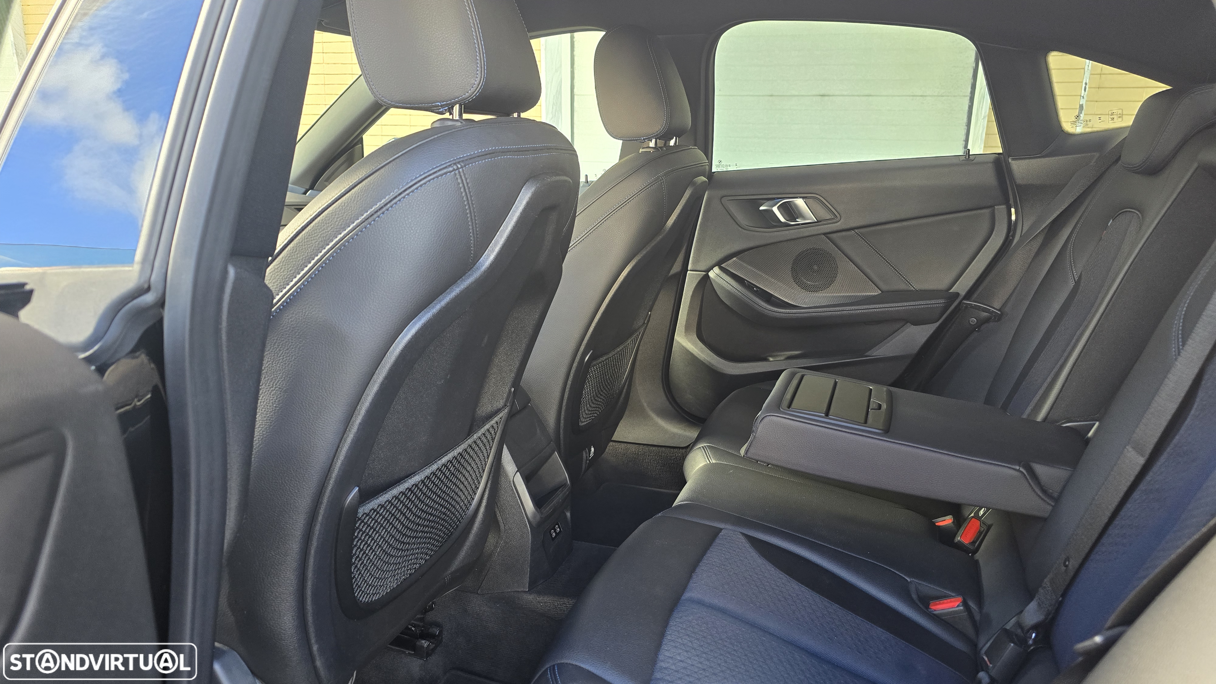 BMW 216 Gran Coupé d Pack Desportivo M - 18