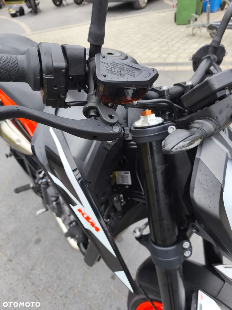 KTM Duke - 5