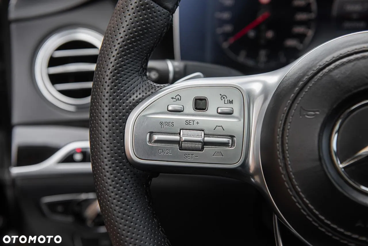 Mercedes-Benz Klasa S 400 d 4-Matic 9G-TRONIC - 27