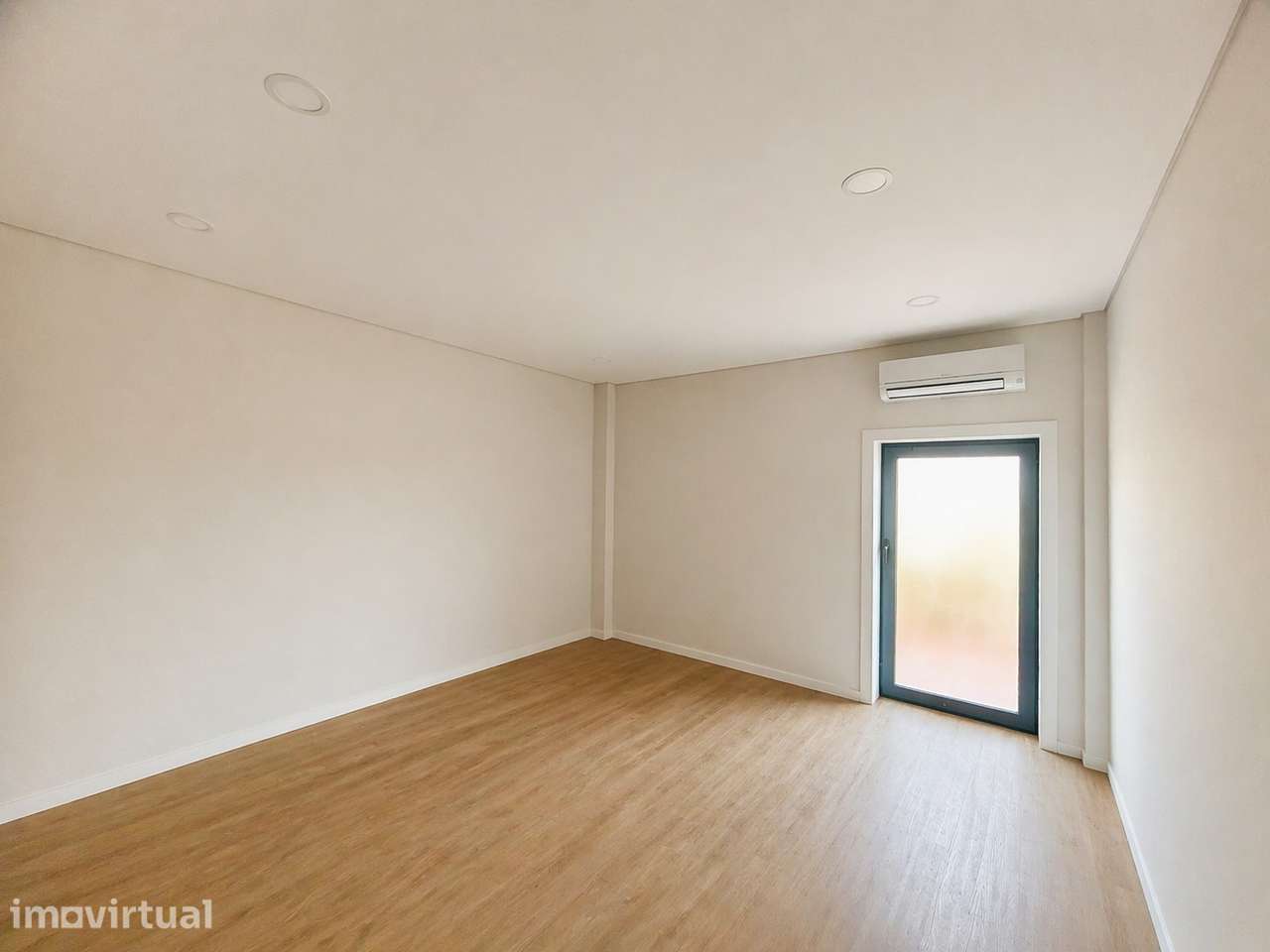 Apartamento T1 no centro da cidade de Paredes - Grande imagem: 5/6