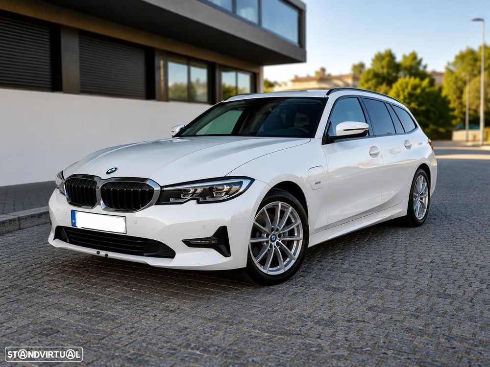 BMW 320 - 1