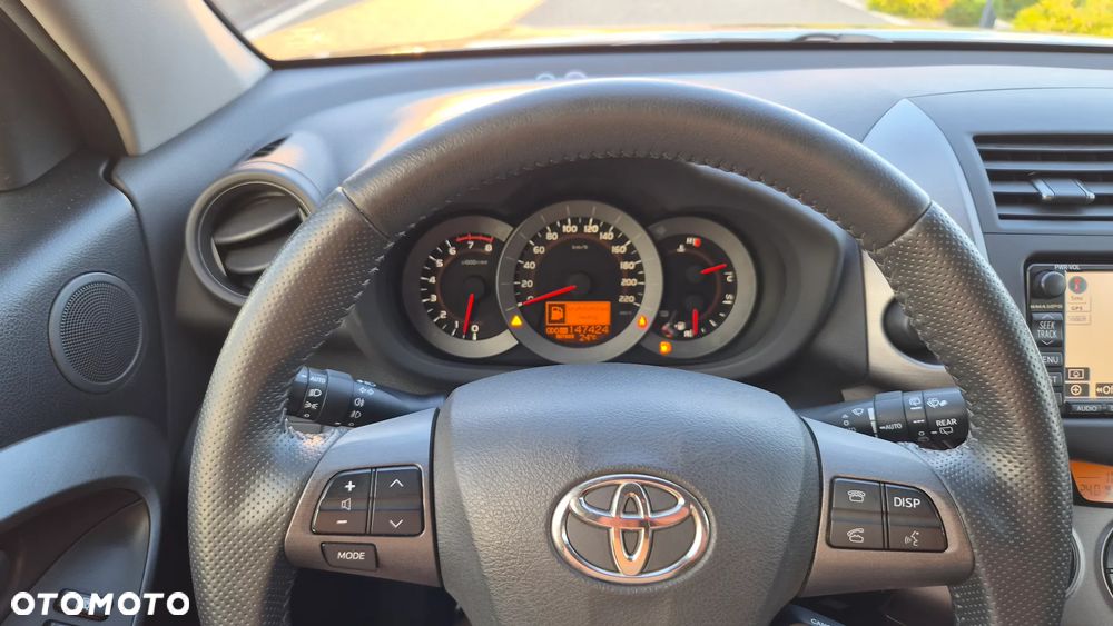 Toyota RAV4 2.0 4x4 Sol - 14