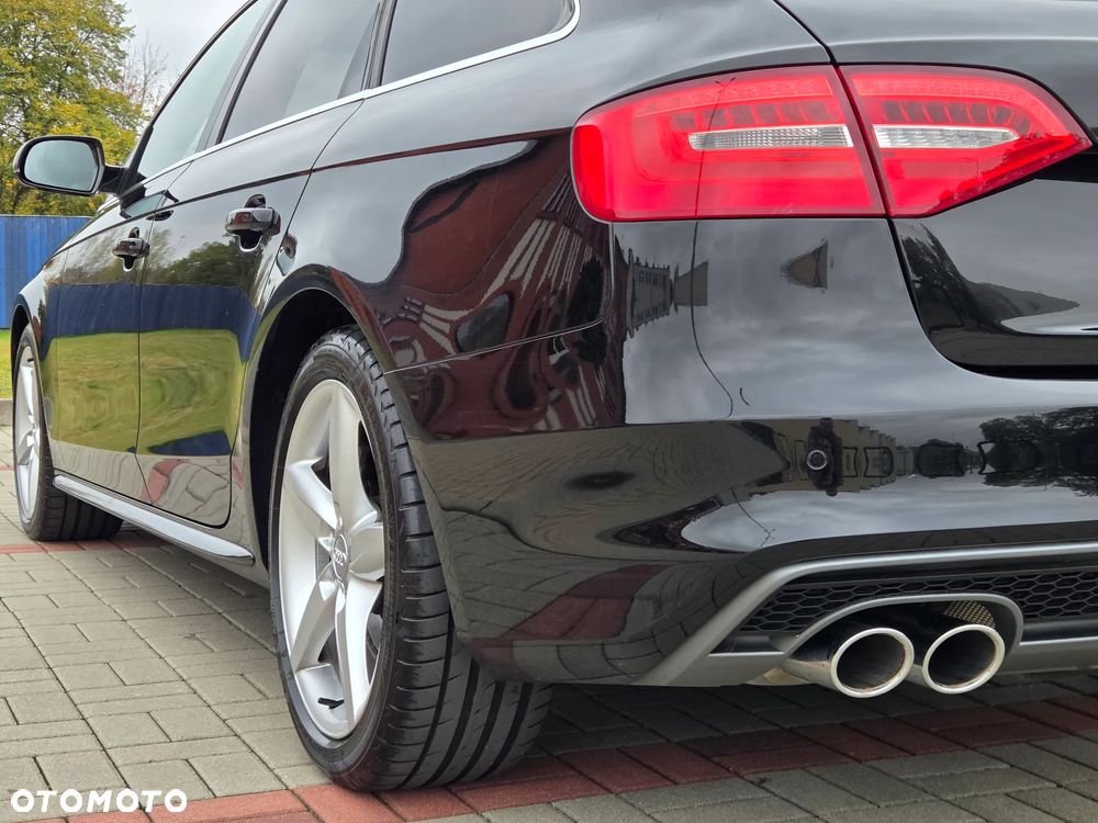 Audi A4 Avant - 20