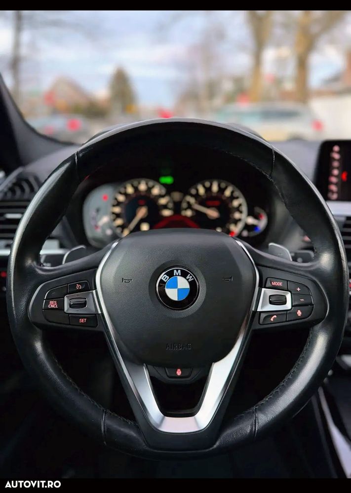 BMW X3 xDrive30i Aut. xLine - 12