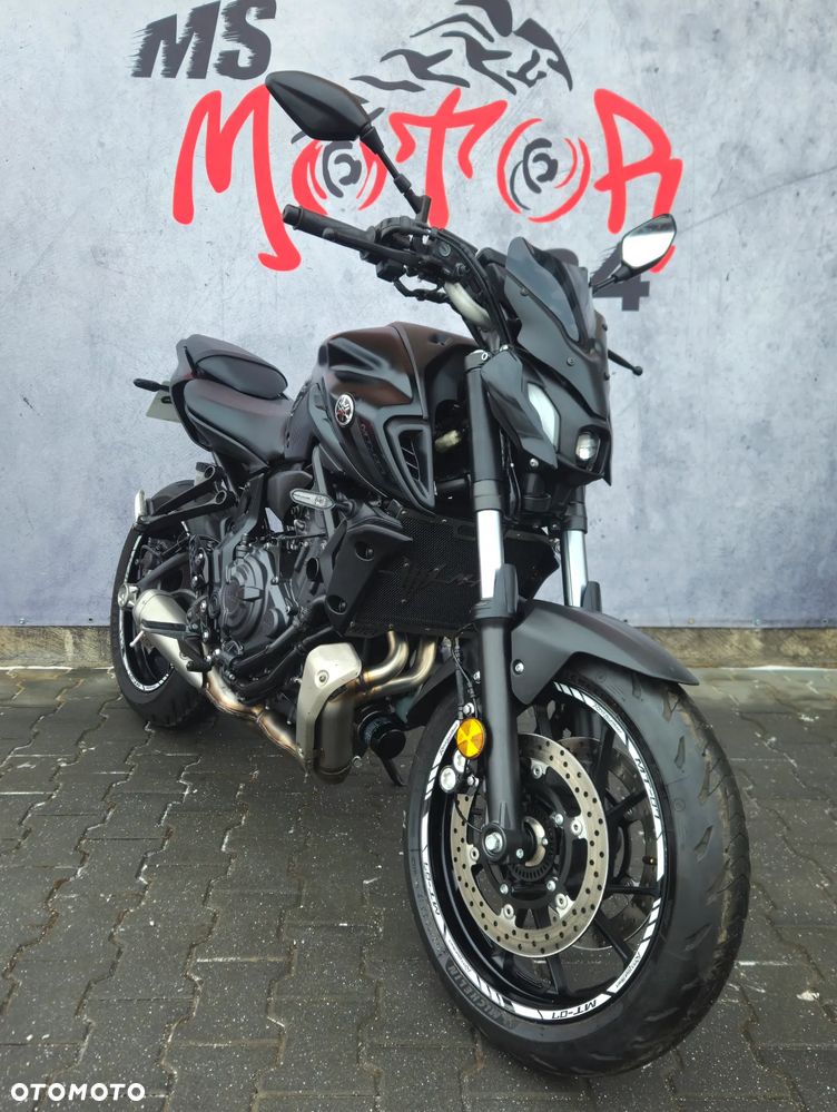Yamaha MT - 5