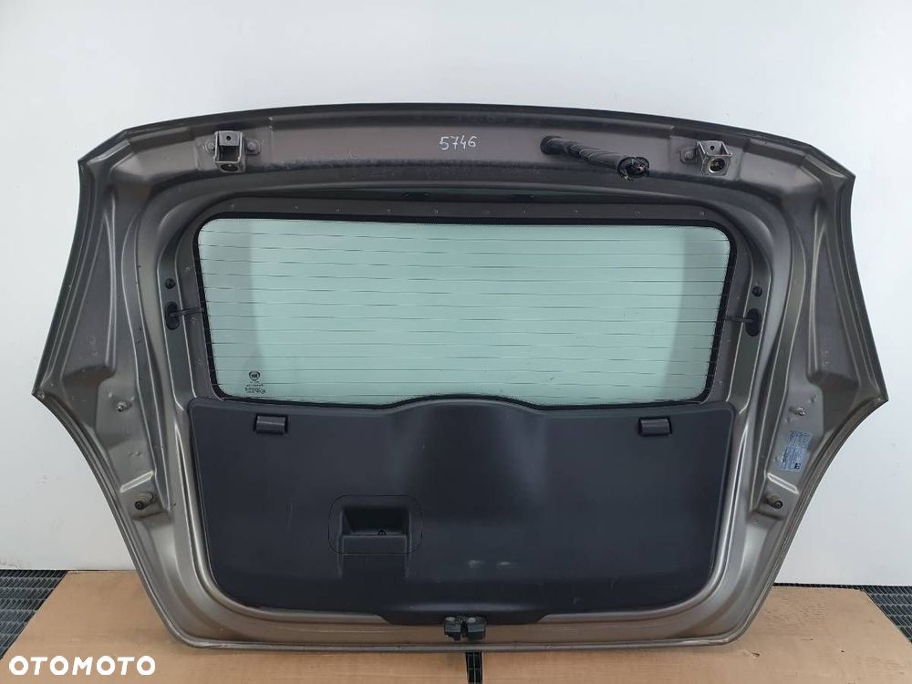 KLAPA TYŁ TYLNA POKRYWA SZYBA BAGAŻNIKA LANCIA YPSILON 690/A II KOMPLETNA - 9