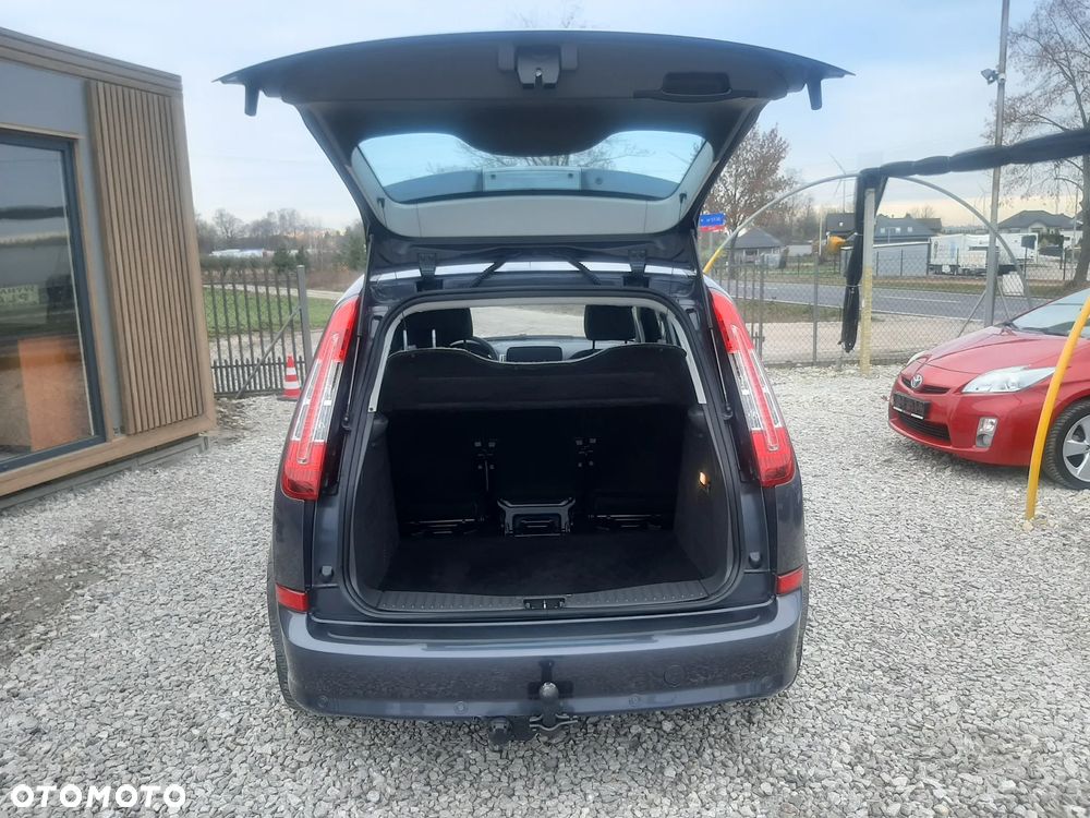Ford C-MAX - 4