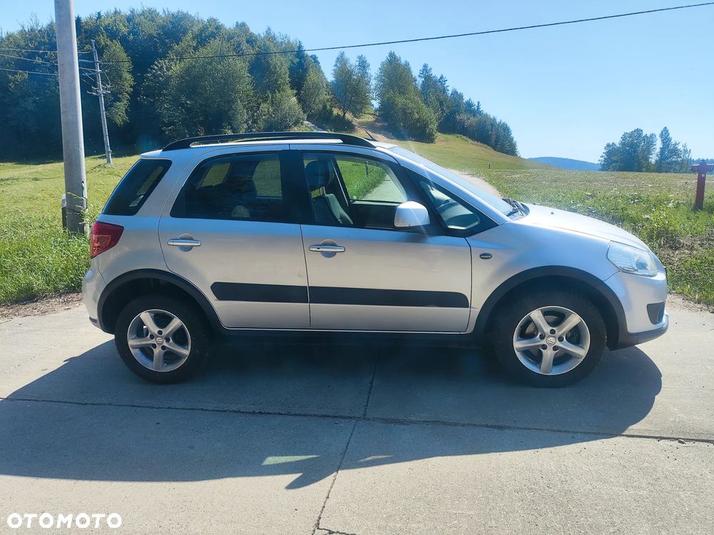 Suzuki SX4 1.6 VVT 4x4 Club - 7
