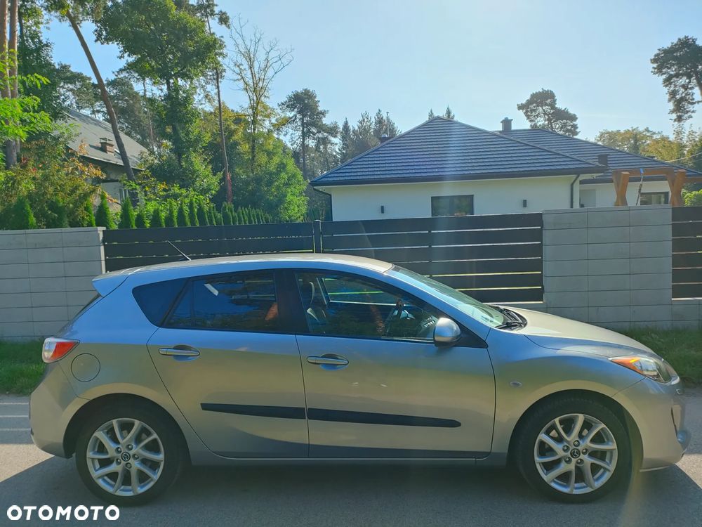 Mazda 3 - 5