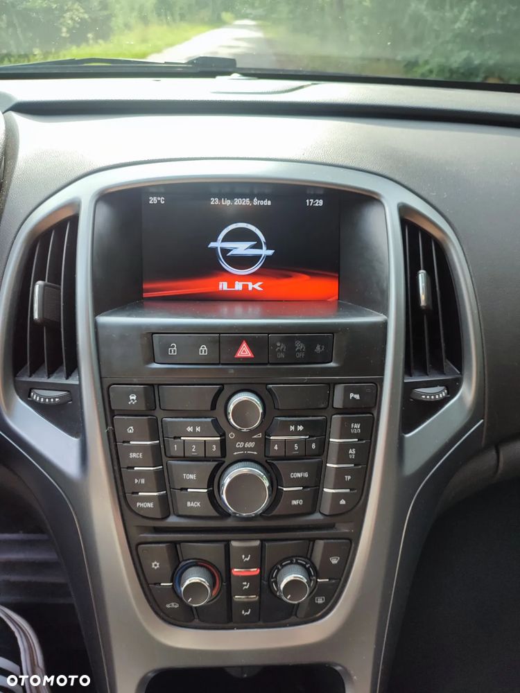 Opel Astra IV 1.4 Essentia - 8