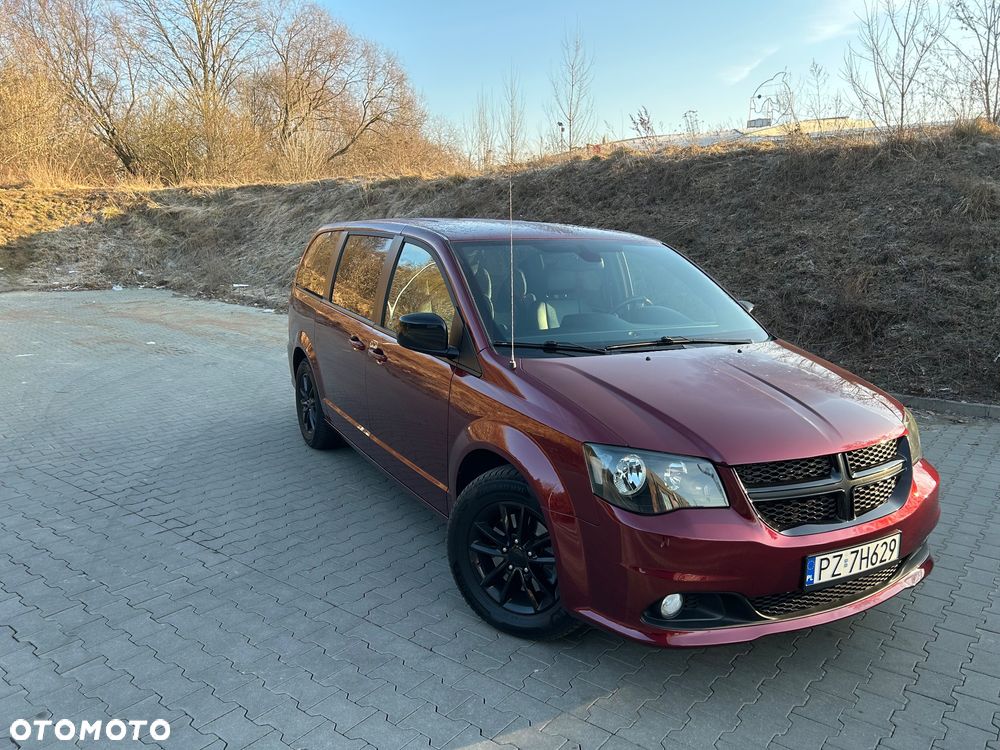 Dodge Grand Caravan - 3